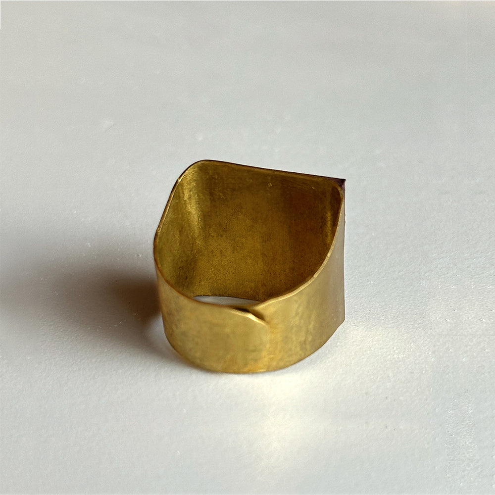 anello artigianali maiolica in ottone, design moderno, fatta a mano in Italia, SICILIA