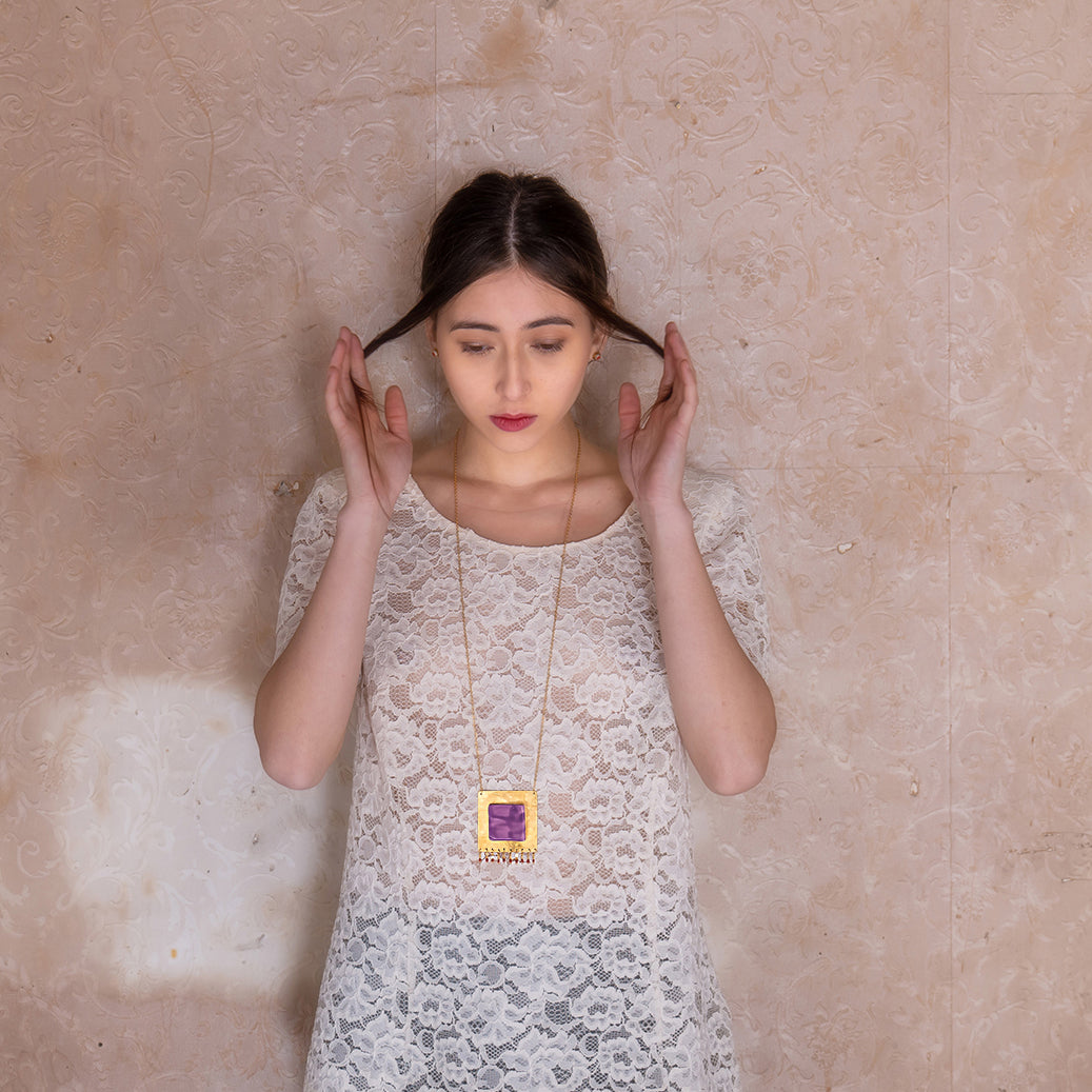 Collana artigianale ceramica in ottone, design moderno, fatta a mano in Italia, SICILIA