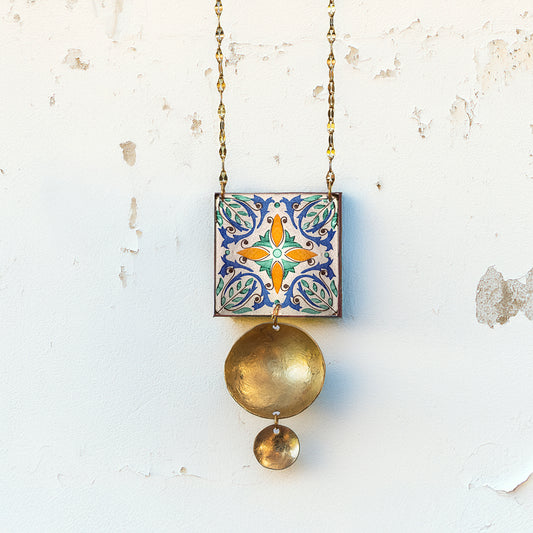 Collana artigianale maiolica in ottone, design moderno, fatta a mano in Italia, SICILIA