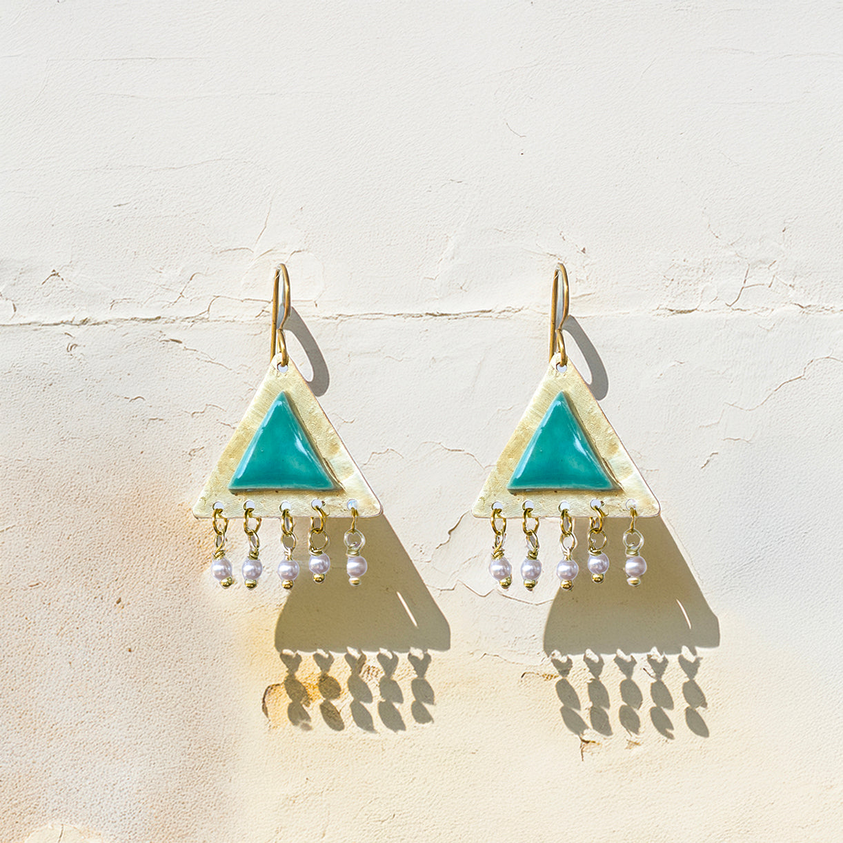 Orecchini artigianali ceramica in ottone, design moderno, fatta a mano in Italia, SICILIA