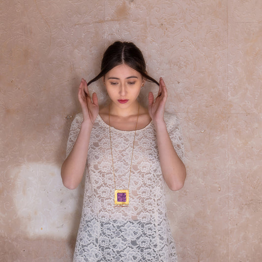 Collana artigianale ceramica in ottone, design moderno, fatta a mano in Italia, SICILIA
